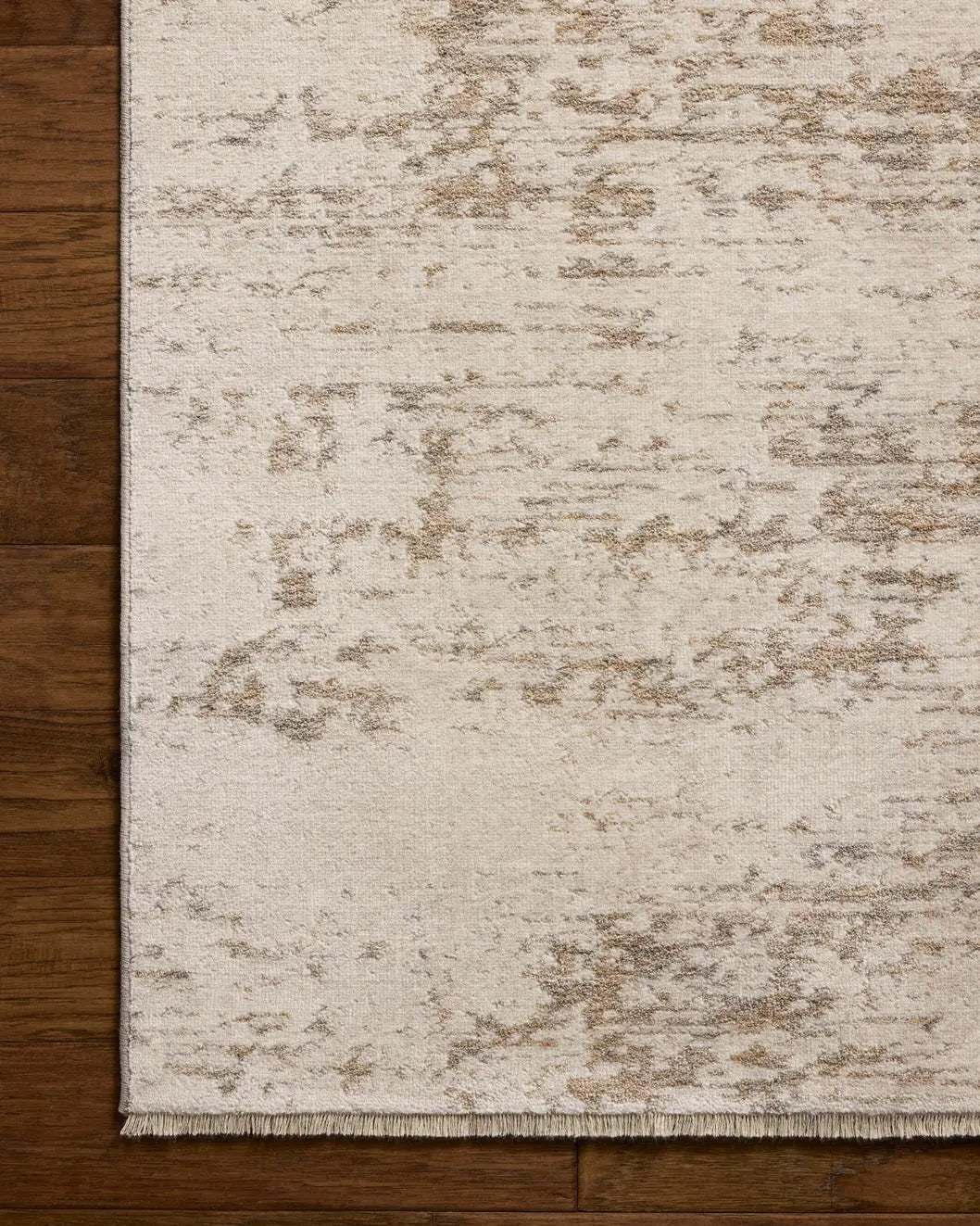 Loloi Nellie NEL-05 Dove / Natural Rug - corner on wood