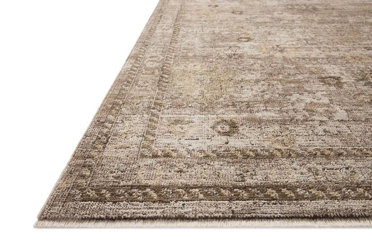 Loloi Priscilla PRL-05 Sand / Earth Rug - rug corner