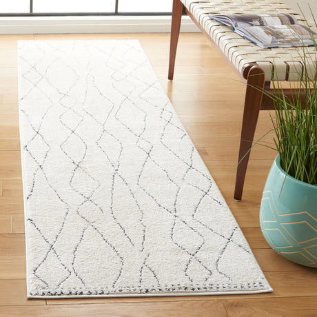 Safavieh Melody Mel112B Ivory/Black Rug.