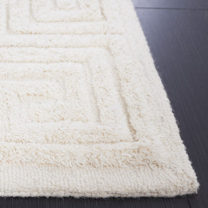 Safavieh Metro Met276A Ivory Area Rug