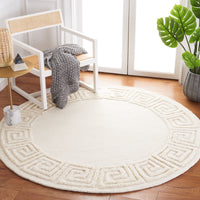 Safavieh Metro Met276A Ivory Area Rug