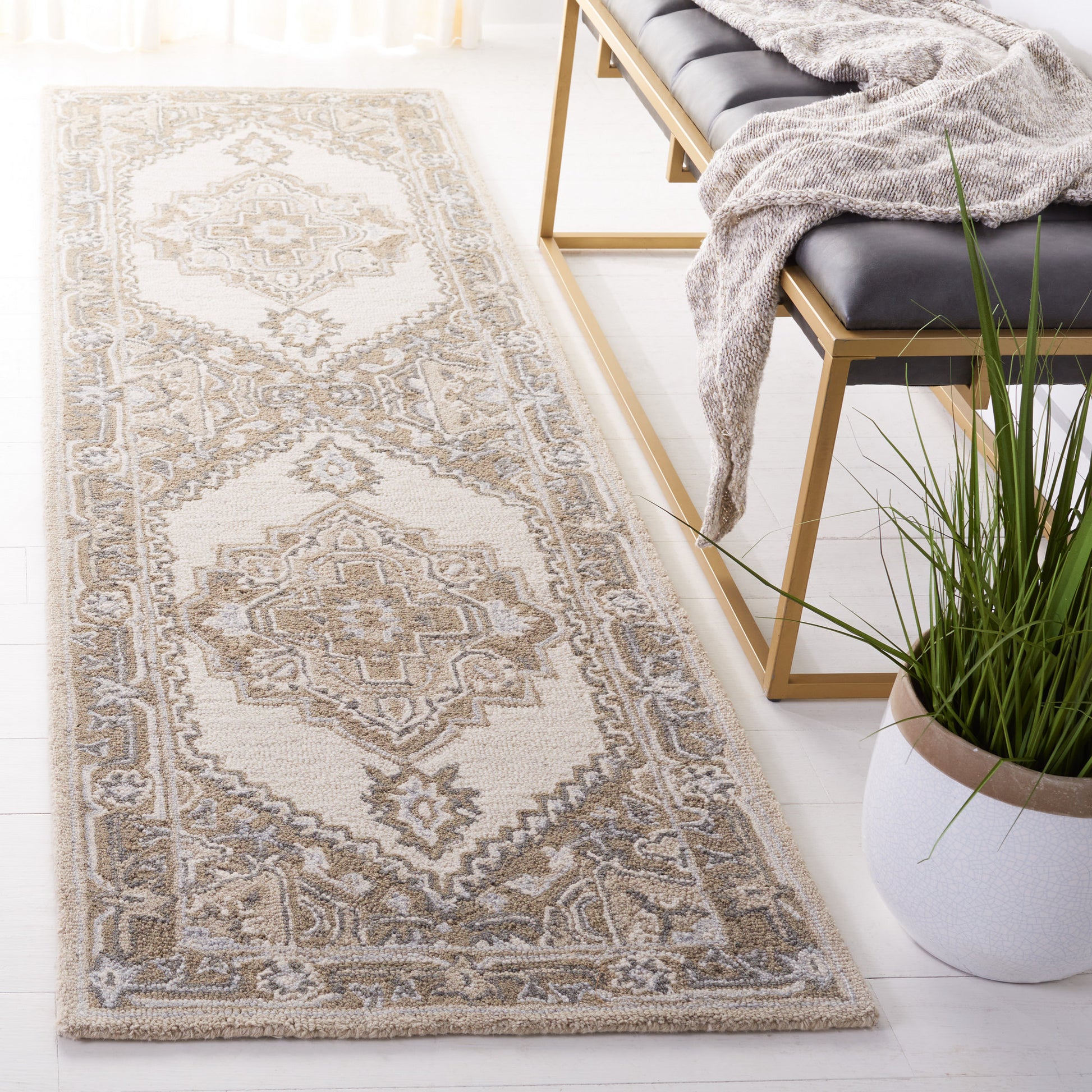 Safavieh Metro Met615B Ivory/Beige Area Rug