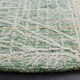 Safavieh Metro Met875Y Green/Ivory Rug.