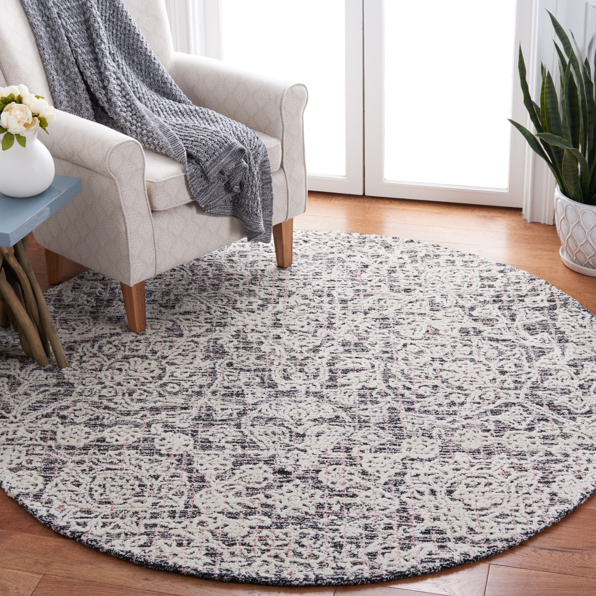 Safavieh Metro Met879Z Black/Ivory Area Rug