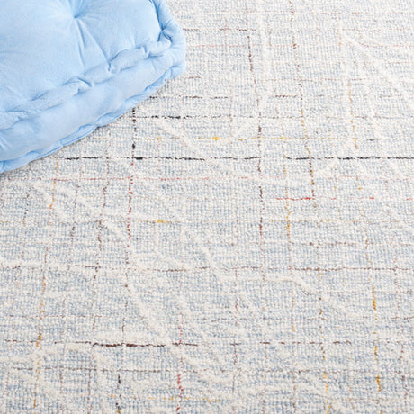 Safavieh Metro Met881M Blue/Ivory Rug.