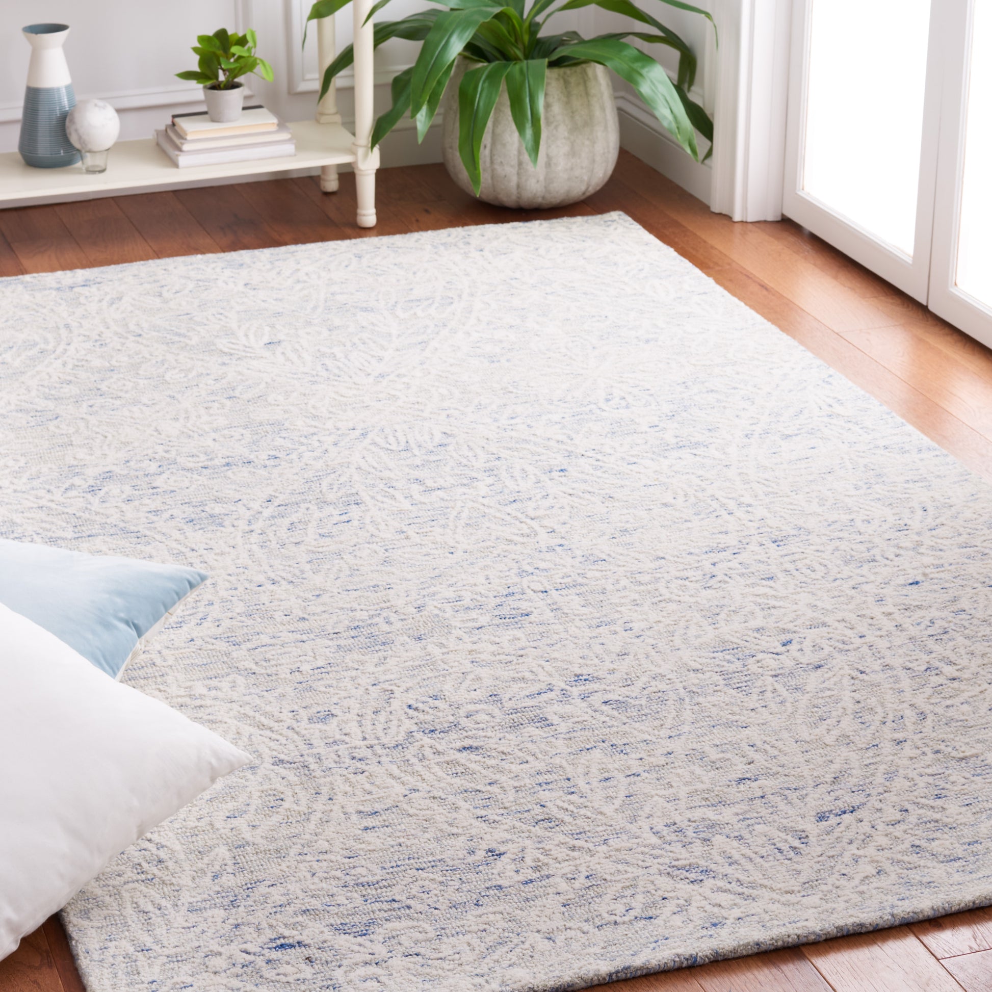 Safavieh Metro Met887M Blue/Ivory Area Rug