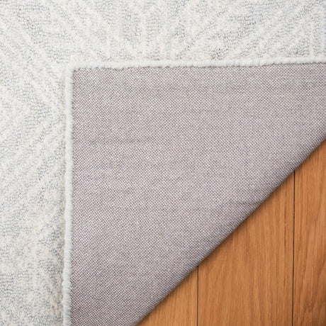 Safavieh Micro-Loop Mlp426F Light Grey/Ivory Rug.