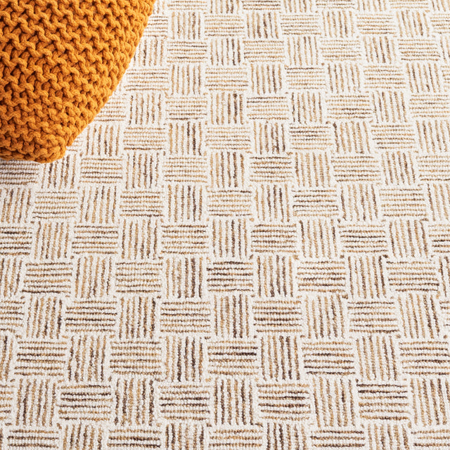 Safavieh Micro-Loop Mlp537E Taupe/Ivory Rug.