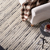 Safavieh Marbella Mrb205Z Black/Ivory Rug.