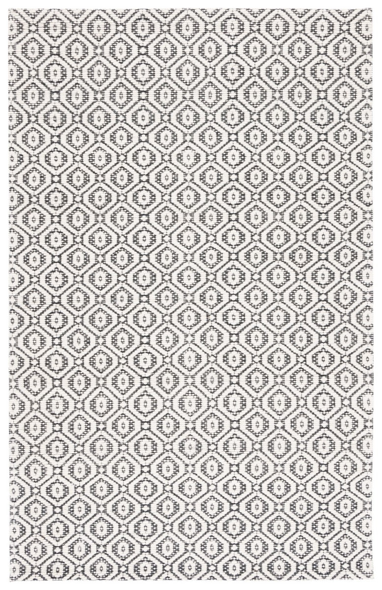 Safavieh Marbella Mrb325Z Black/Ivory Rug.