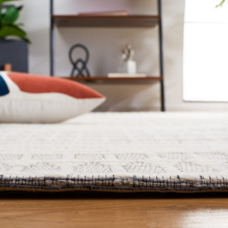 Safavieh Marbella Mrb327F Grey/Ivory Rug.