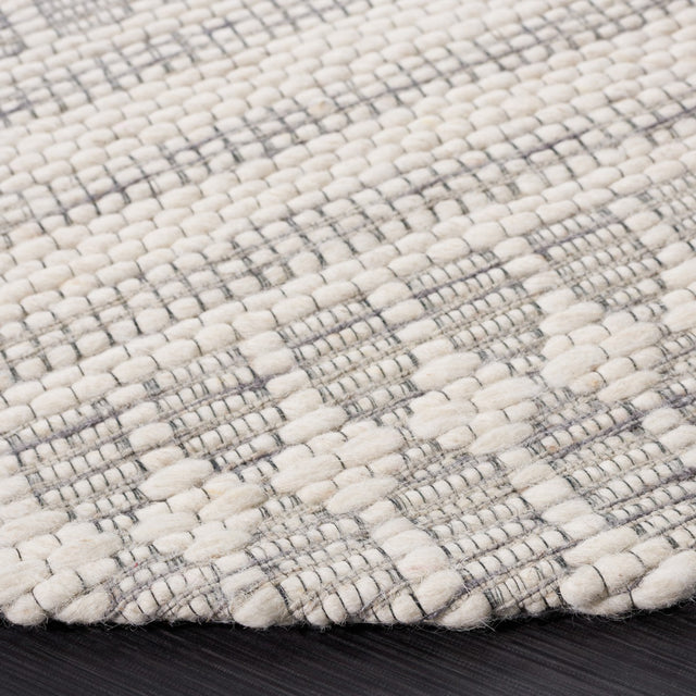 Safavieh Marbella Mrb327F Grey/Ivory Rug.