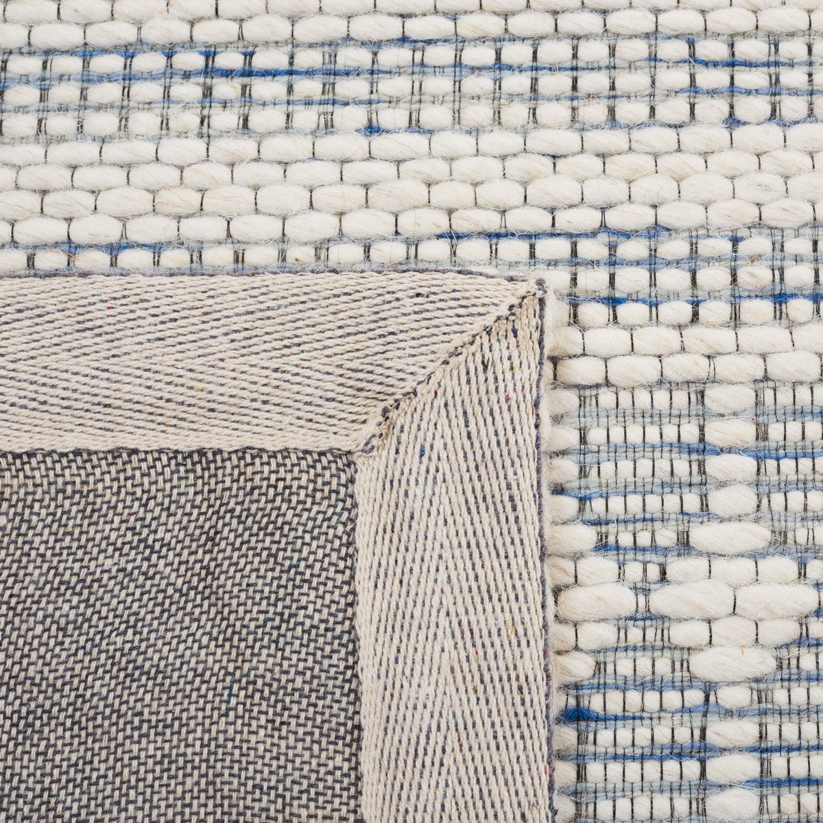 Safavieh Marbella Mrb327N Navy/Ivory Rug.