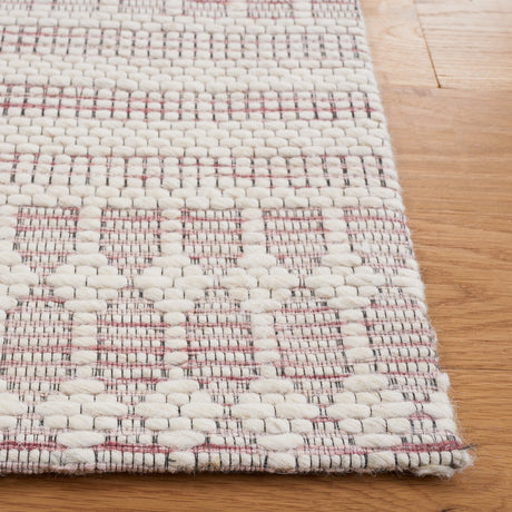Safavieh Marbella Mrb327U Pink/Ivory Rug.