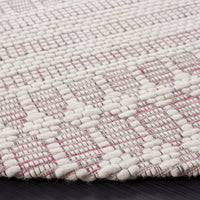 Safavieh Marbella Mrb327U Pink/Ivory Area Rug