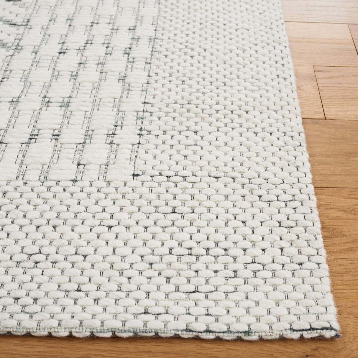 Safavieh Marbella Mrb427Y Ivory/Green Rug.