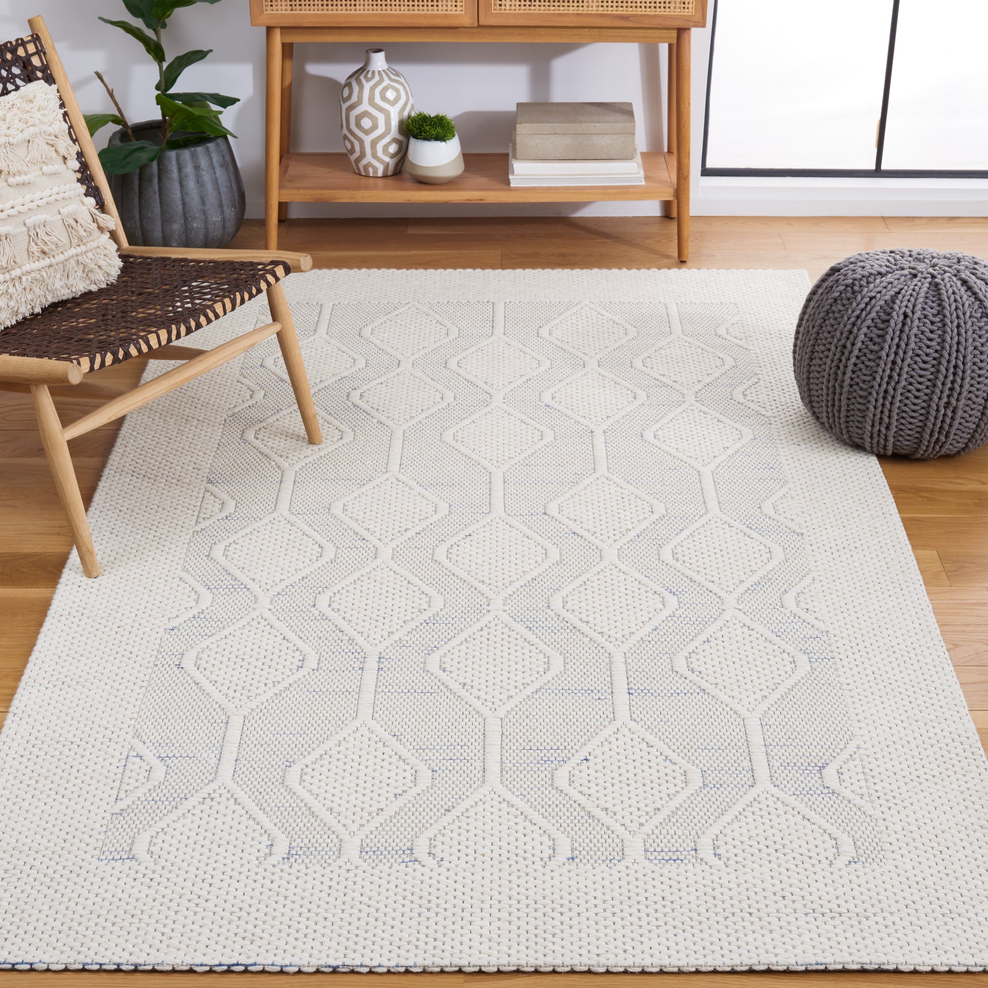 Safavieh Marbella Mrb428M Ivory/Blue Area Rug