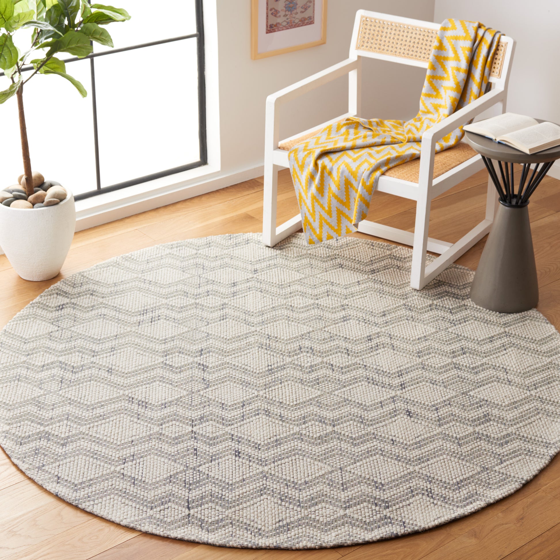 Safavieh Marbella Mrb429F Ivory/Grey Area Rug