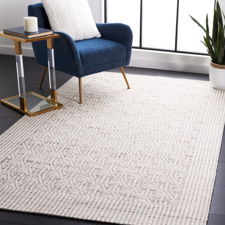 Safavieh Marbella Mrb431B Ivory/Beige Rug.