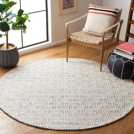 Safavieh Marbella Mrb431B Ivory/Beige Rug.