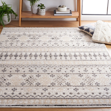 Safavieh Marrakesh Mrk202A Beige/Grey Rug.