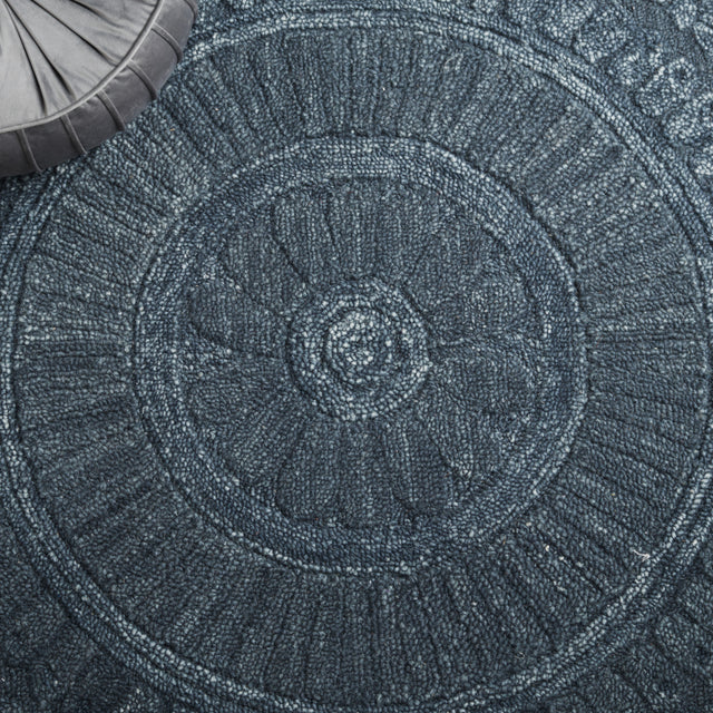 Safavieh Marquee Mrq301F Dark Grey Rug.