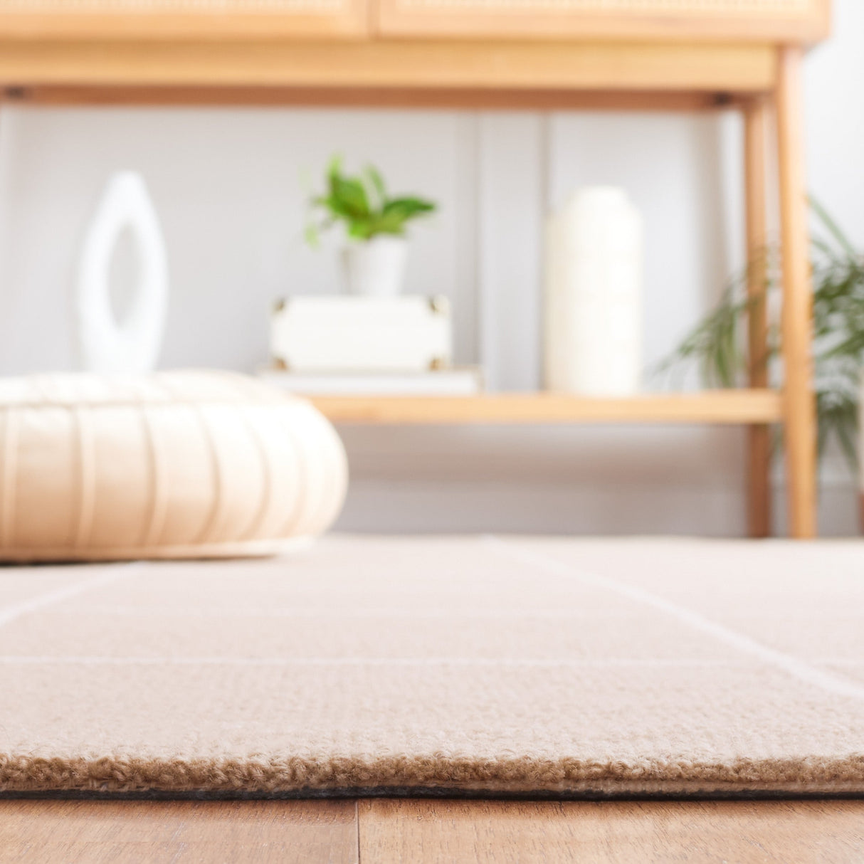 Safavieh Martha Stewart Msr3363A Beige/Ivory Rug.
