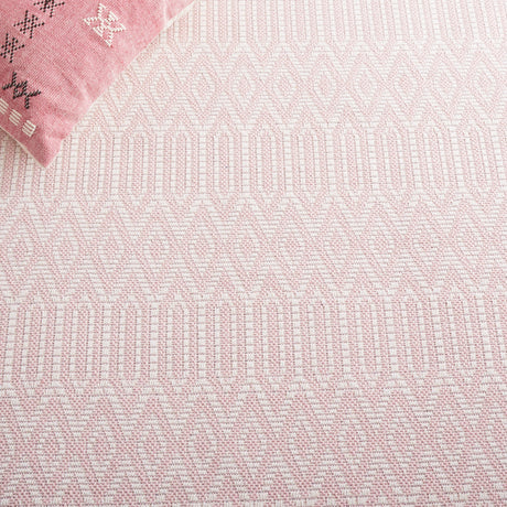 Safavieh Martha Stewart Msr405U Pink/Ivory Rug.