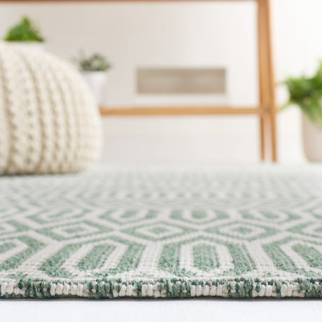 Safavieh Martha Stewart Msr405Y Green/Ivory Rug.