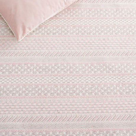 Safavieh Martha Stewart Msr412U Pink/Ivory Rug.