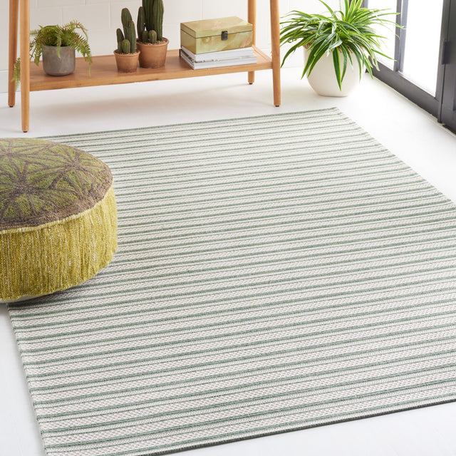 Safavieh Martha Stewart Msr419Y Green/Ivory Rug.