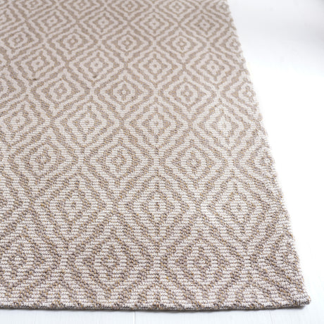 Safavieh Martha Stewart Msr484E Taupe/Cream Rug.