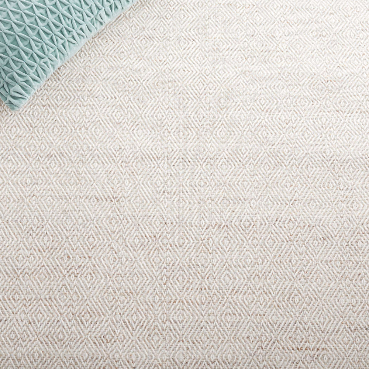 Safavieh Martha Stewart Msr9675B Beige/Ivory Rug.