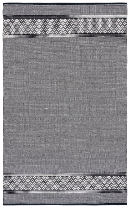 Safavieh Montauk Mtk727Z Black/Ivory Area Rug