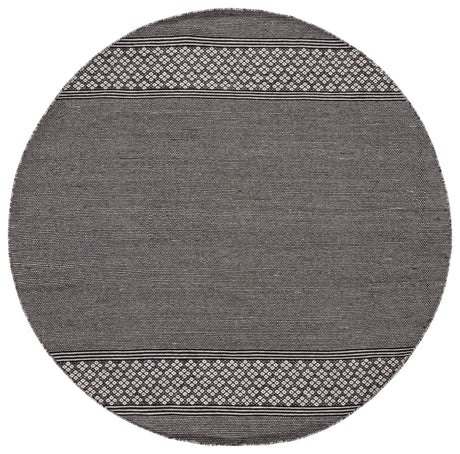 Safavieh Montauk Mtk727Z Black/Ivory Rug.