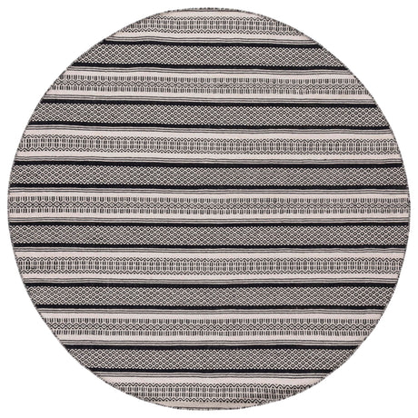 Safavieh Montauk Mtk728Z Black/Ivory Rug.