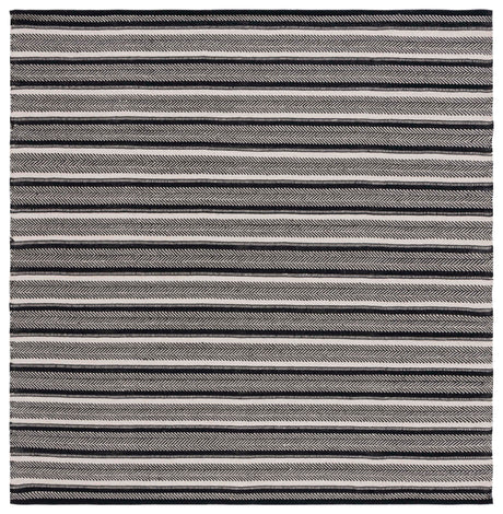 Safavieh Montauk Mtk730Z Black/Ivory Rug.