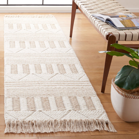 Safavieh Natura Nat207E Ivory/Taupe Rug.