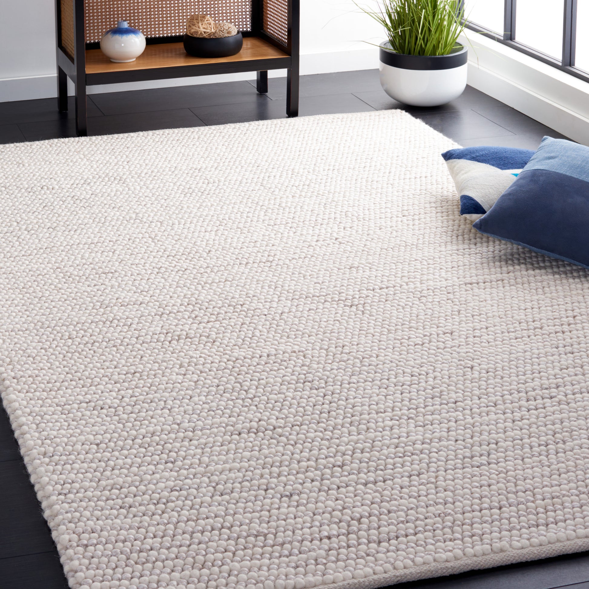 Safavieh Natura Nat220B Ivory/Beige Area Rug