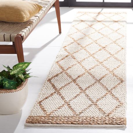 Safavieh Natura Nat223A Ivory/Natural Rug.