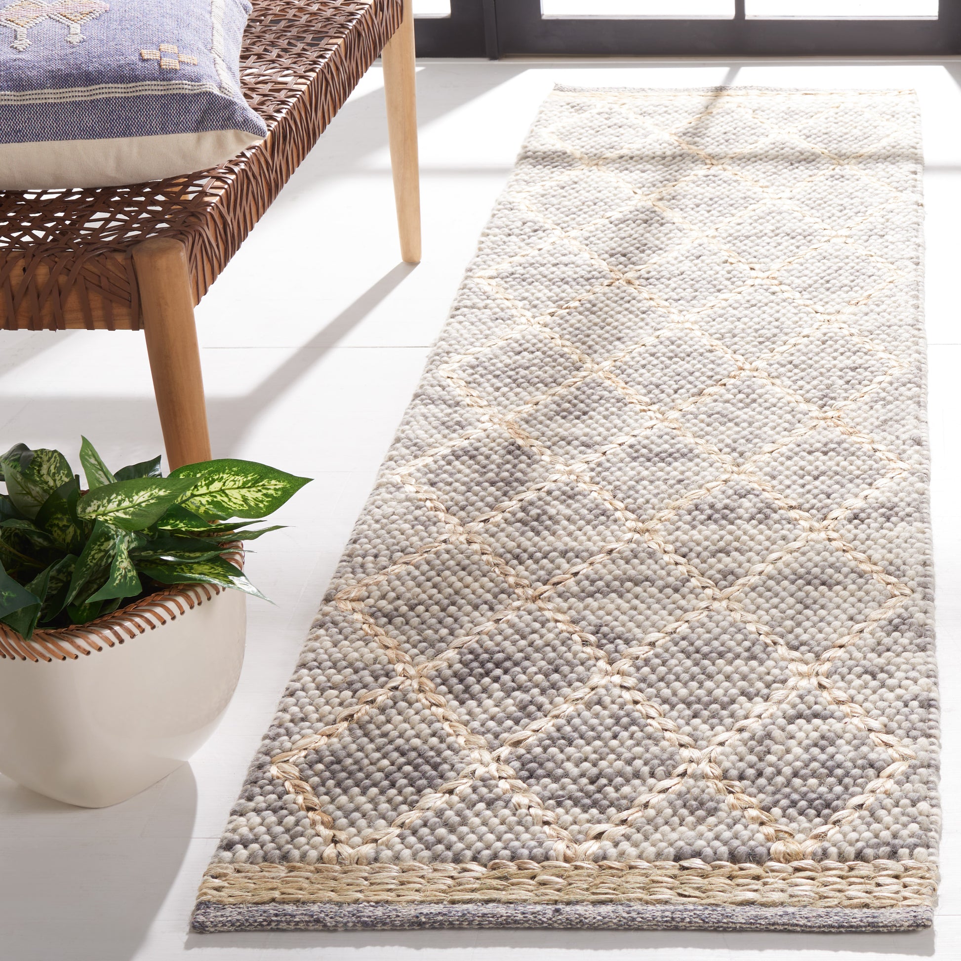 Safavieh Natura Nat223G Light Grey/Natural Area Rug