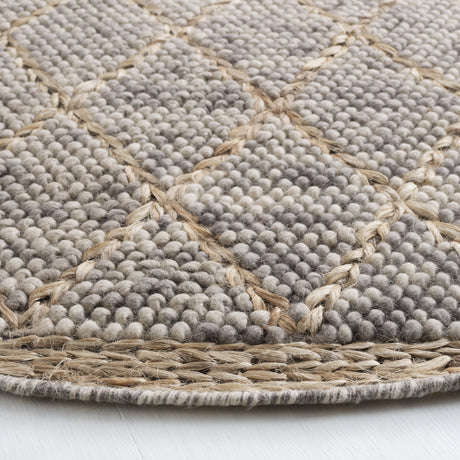 Safavieh Natura Nat223G Light Grey/Natural Rug.