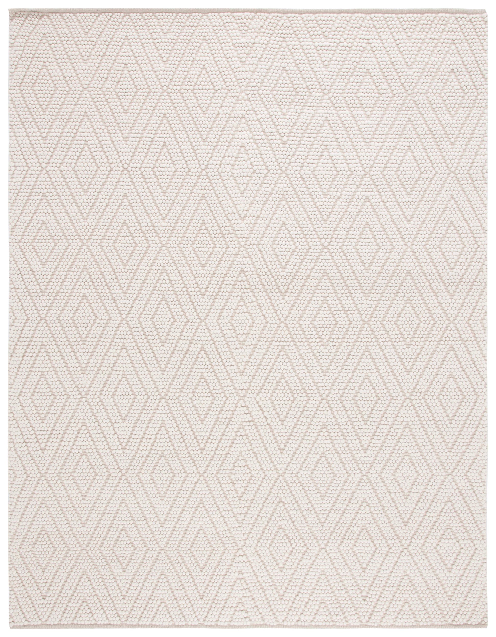 SAFAVIEH Braided Collection 5' x 5' Round Ivory/Beige BRD256B