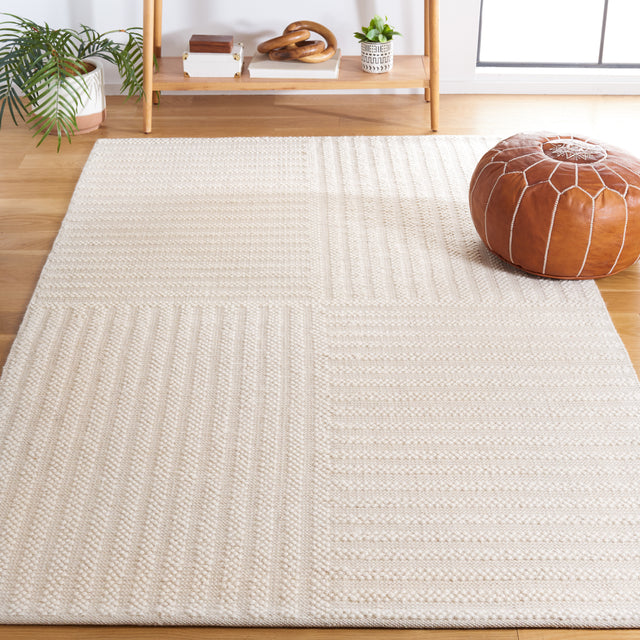 Safavieh Natura Nat227A Ivory Rug.