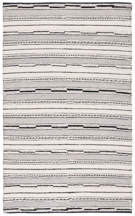 Safavieh Natura Nat281Z Black/Ivory Rug.