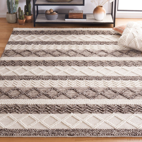 Safavieh Natura Nat291F Ivory/Grey Rug.