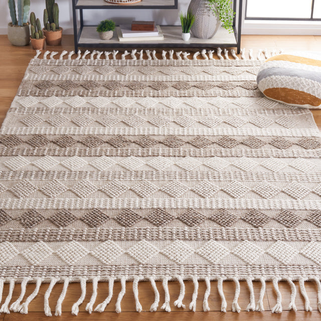 Safavieh Natura Nat293F Ivory/Grey Rug.