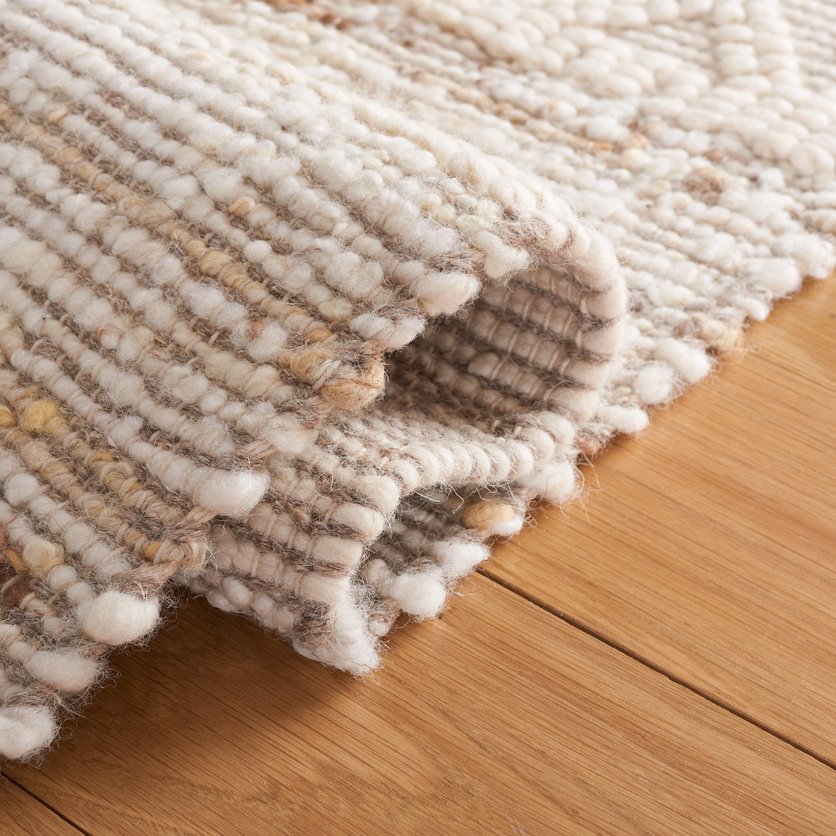 Safavieh Natura Nat295A Ivory/Beige Rug.