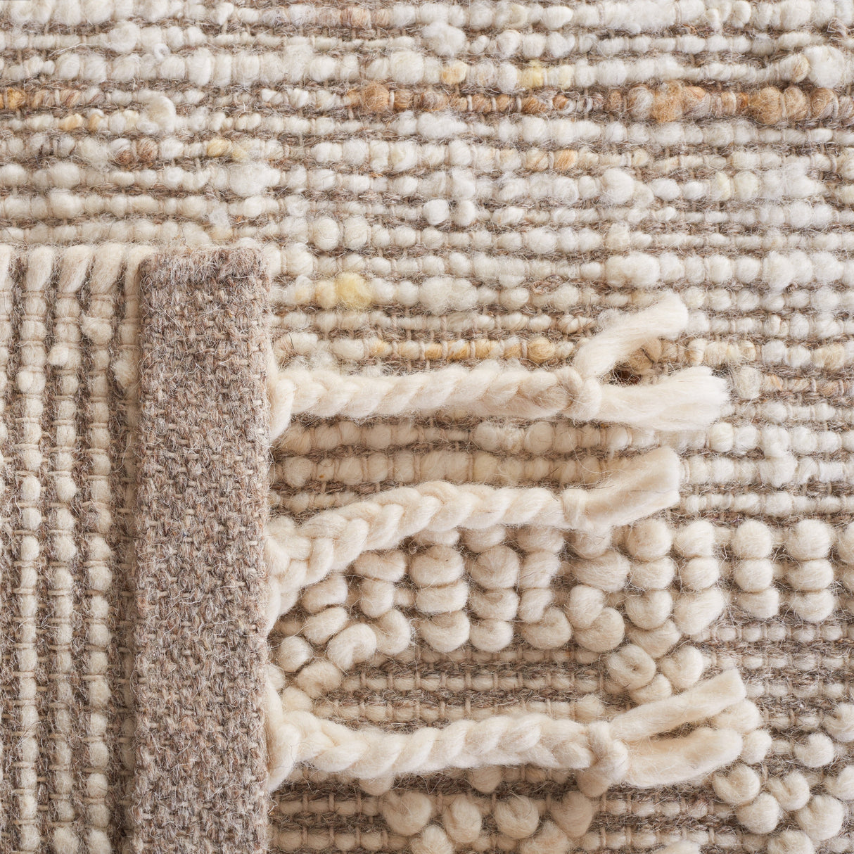 Safavieh Natura Nat295A Ivory/Beige Rug.