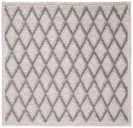 Safavieh Natura Nat313G Silver Rug.